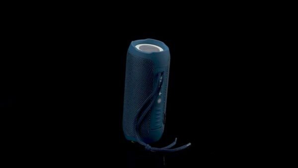 Altavoz Inalámbrico Portátil T&G con LED - Inalámbrico, Audio de Alta Resolución, Recargable por USB, Impermeable, Compatible con Teléfonos Móviles, Tabletas, Computadoras y TV - Imagen 17